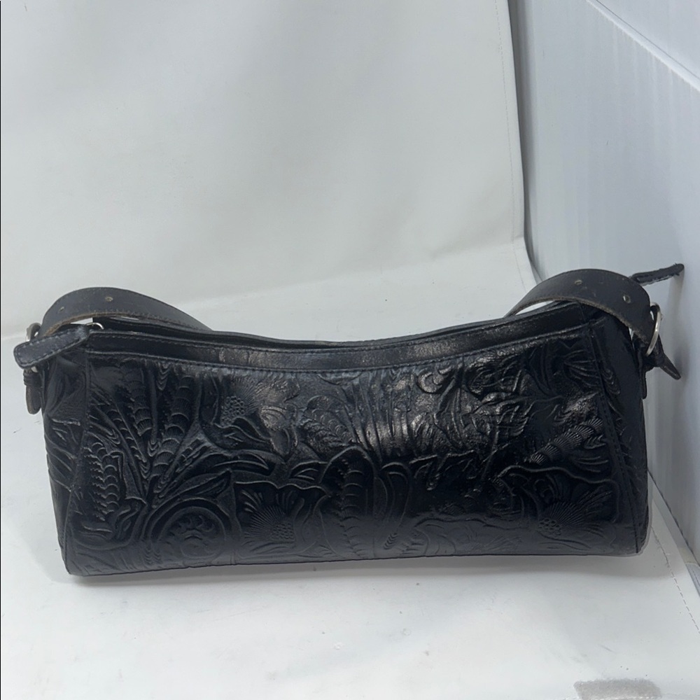 Valerie Steven’s bag - Picture 2 of 10